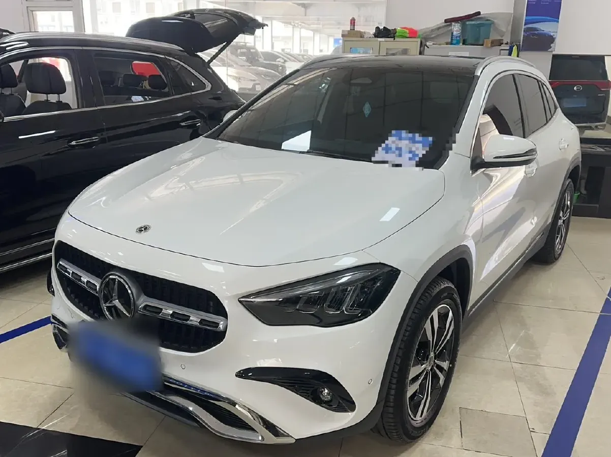 2024 Mercedes-Benz GLA Class 1.3T 163HP L4 7DCT,autocango,china used car exporter,china ev exporter,chinese used car exporter,chinese used ev exporter