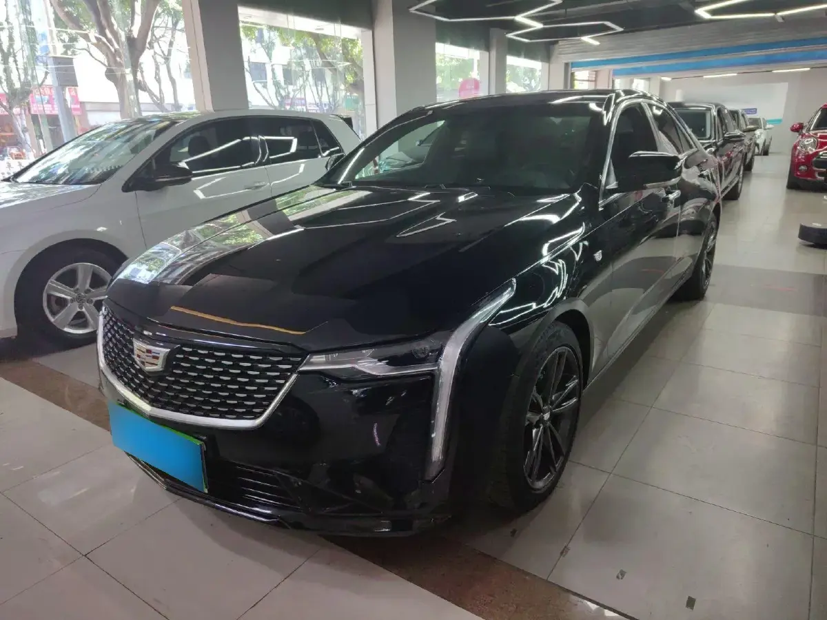 2020 Cadillac CT5 2.0T 237HP L4 10AT