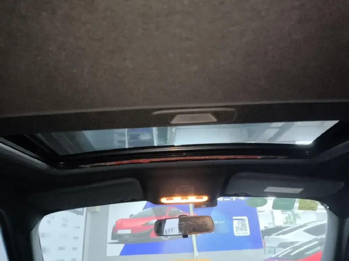 2014 Infiniti ESQ 1.6T 200HP L4 CVT,autocango,china used car exporter,china ev exporter,chinese used car exporter,chinese used ev exporter