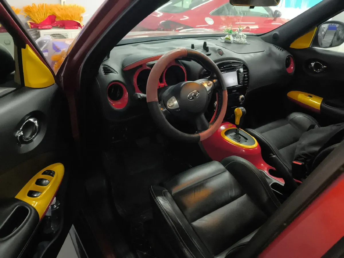 2014 Infiniti ESQ 1.6T 200HP L4 CVT,autocango,china used car exporter,china ev exporter,chinese used car exporter,chinese used ev exporter