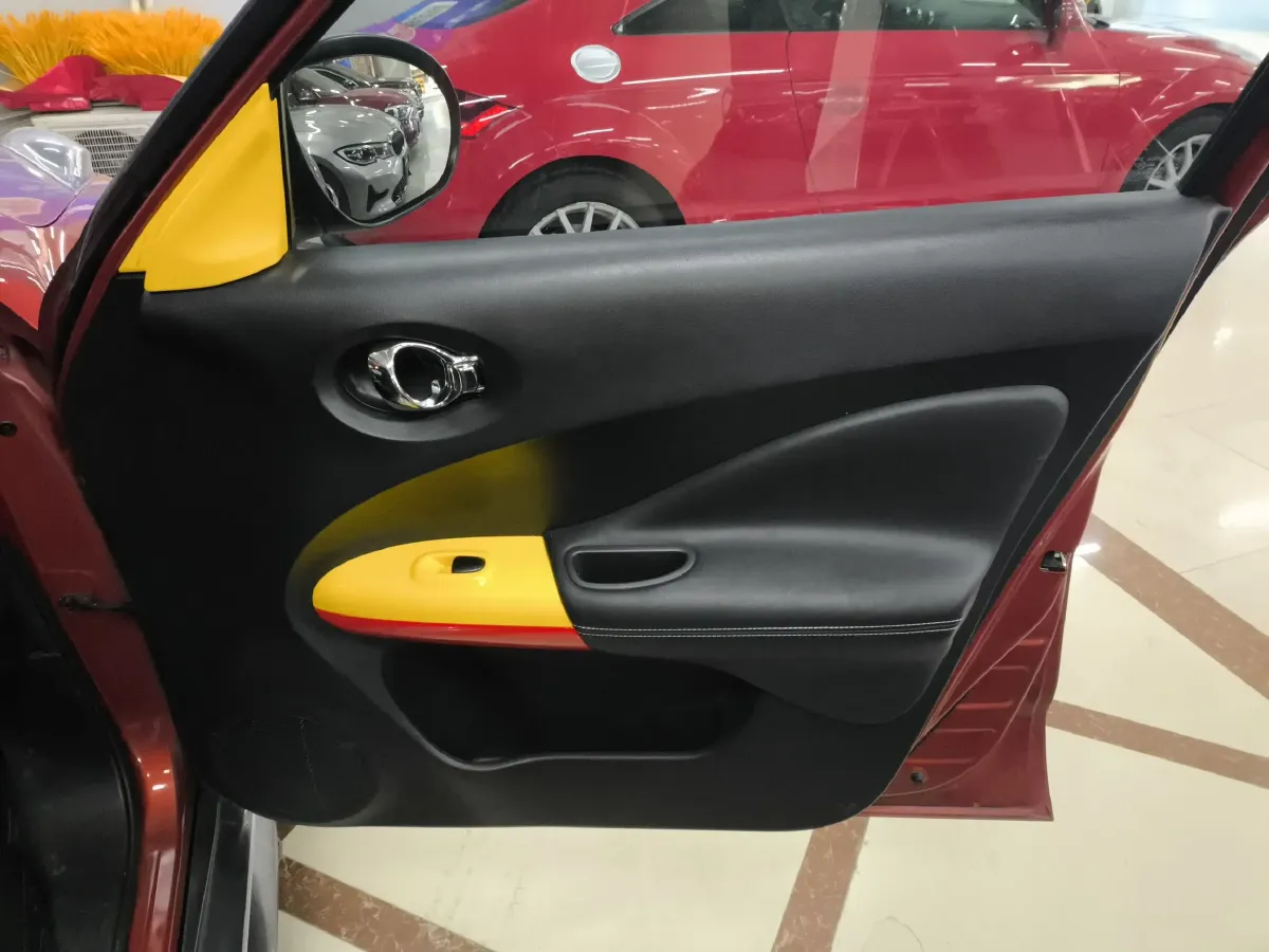 2014 Infiniti ESQ 1.6T 200HP L4 CVT,autocango,china used car exporter,china ev exporter,chinese used car exporter,chinese used ev exporter