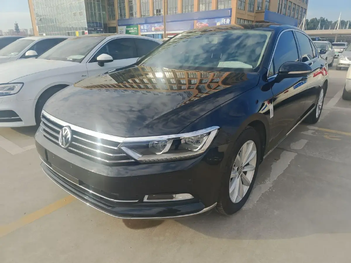 2019 Volkswagen Magotan 2.0T 186HP L4 7DCT