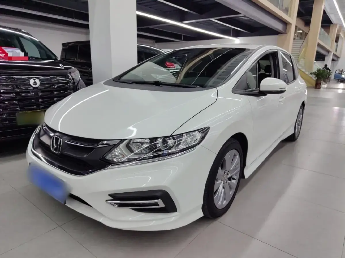 2017 Honda Jade 1.8L 141HP L4 5AT