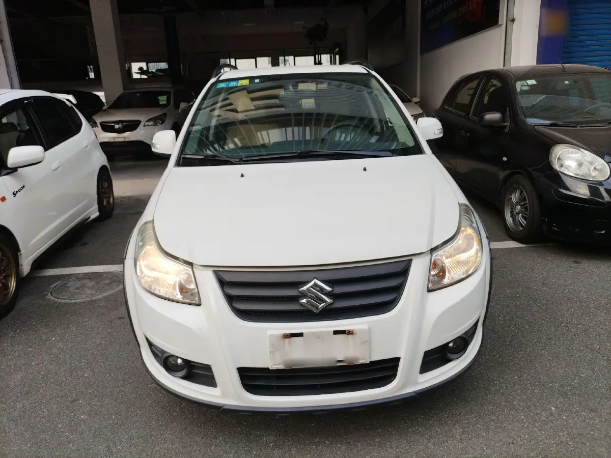 2016 Suzuki SX4 1.6L 109HP L4 5MT,autocango,china used car exporter,china ev exporter,chinese used car exporter,chinese used ev exporter