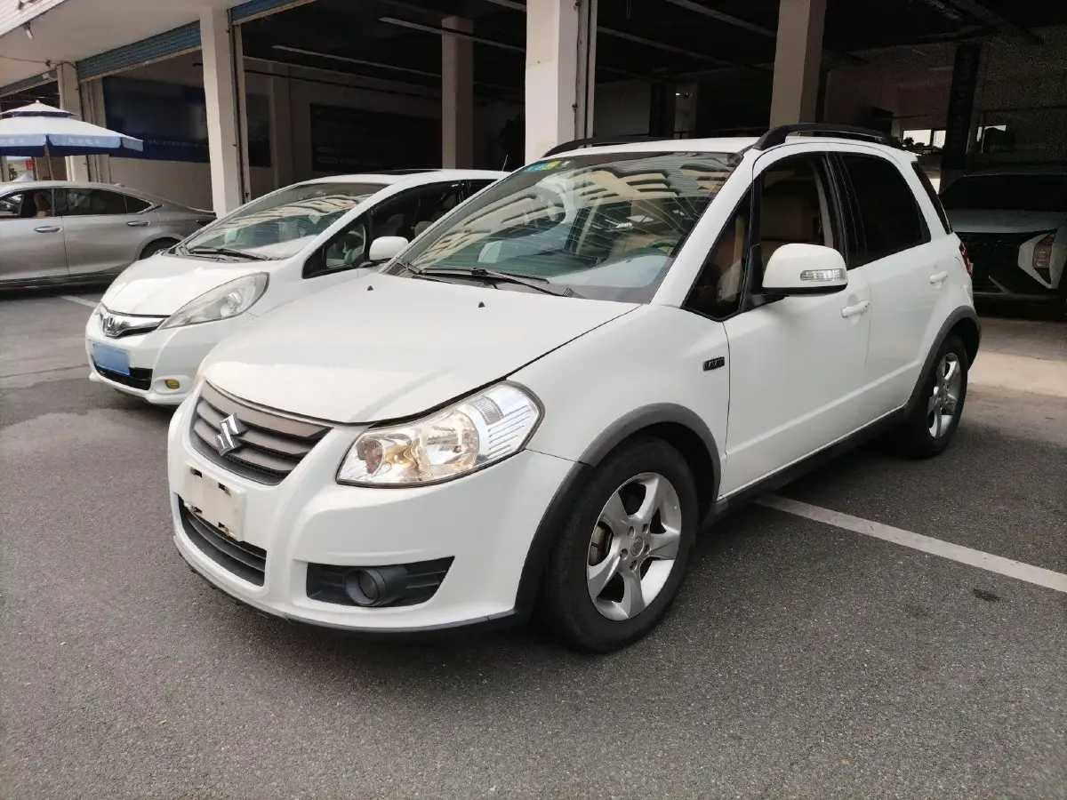 2016 Suzuki SX4 1.6L 109HP L4 5MT