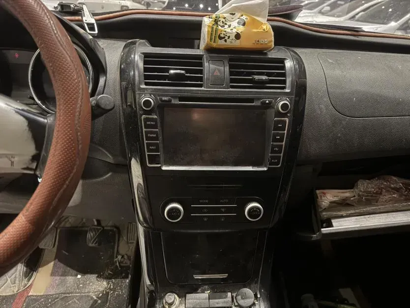 2014 BAIC Hyosow S3 1.5L 113HP L4 5MT,autocango,china used car exporter,china ev exporter,chinese used car exporter,chinese used ev exporter