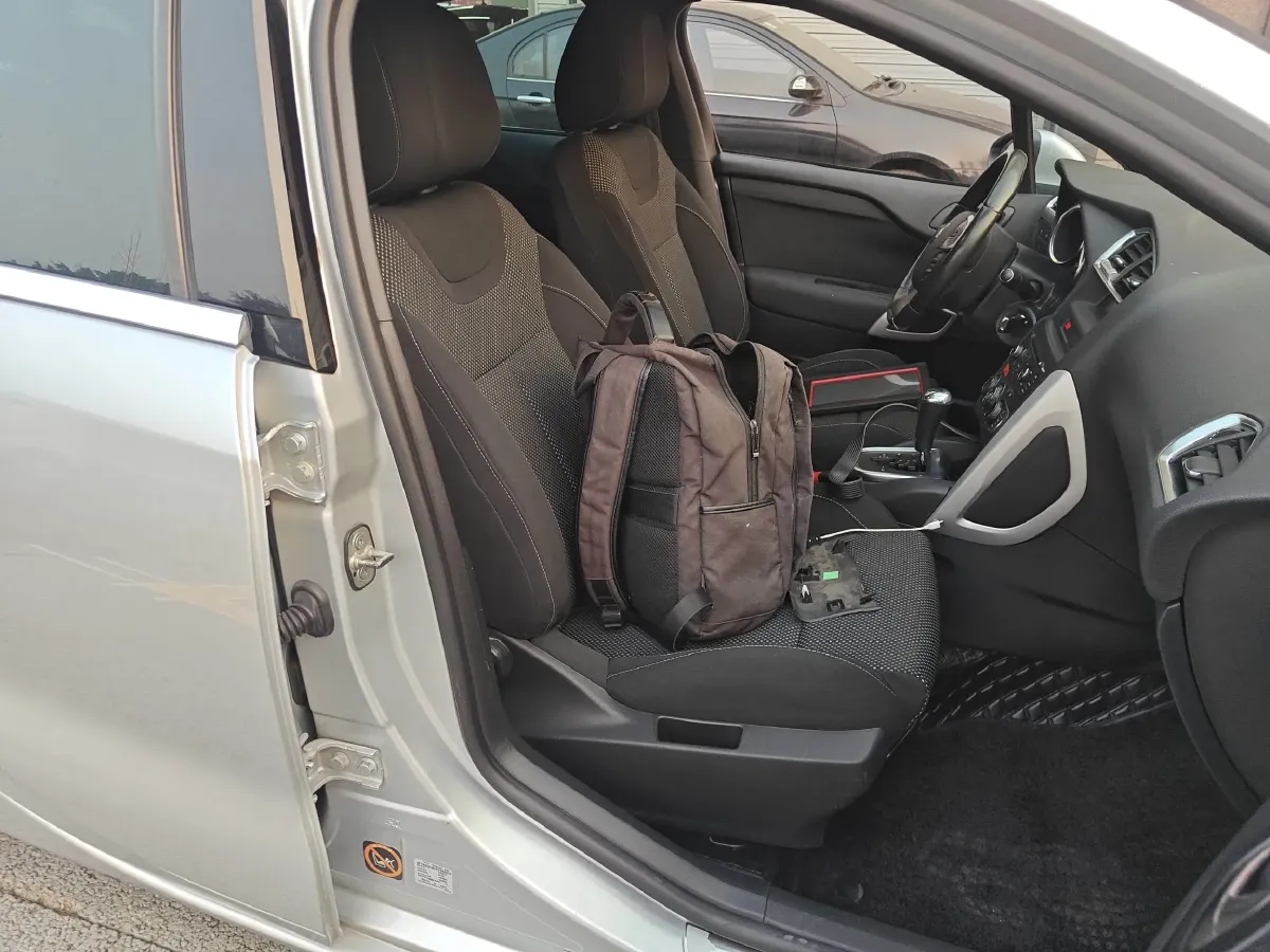 2012 DS 4 1.6T 163HP L4 6AT,autocango,china used car exporter,china ev exporter,chinese used car exporter,chinese used ev exporter