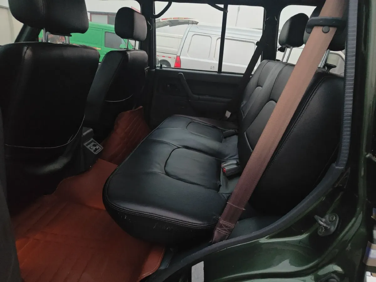 2009 Leopaard 6481 2.2L 129HP L4 5MT,autocango,china used car exporter,china ev exporter,chinese used car exporter,chinese used ev exporter