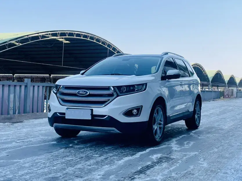 2018 Ford Edge 2.0T 245HP L4 6AT