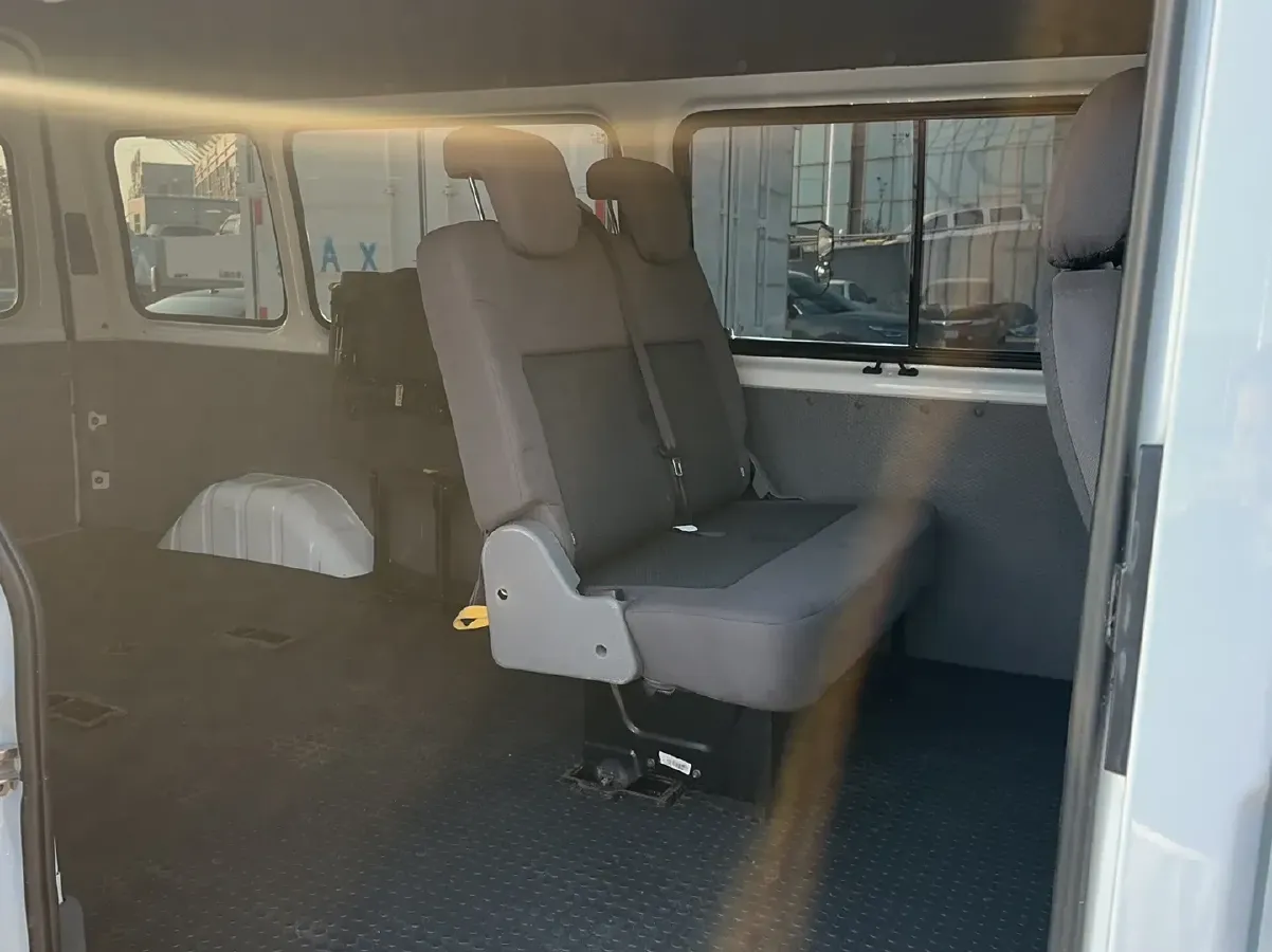 2019 JMC TeShun 2.8T 116HP L4 5MT,autocango,china used car exporter,china ev exporter,chinese used car exporter,chinese used ev exporter