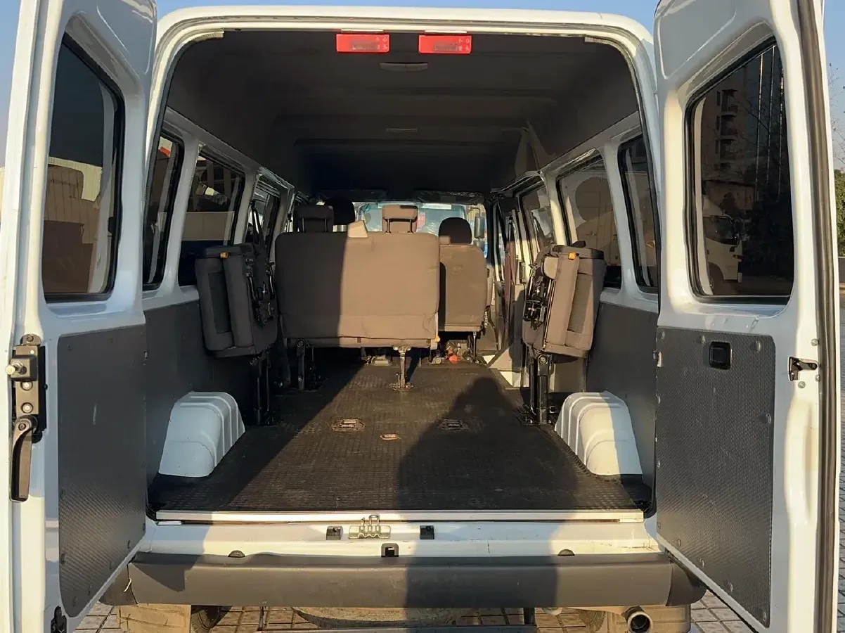 2019 JMC TeShun 2.8T 116HP L4 5MT,autocango,china used car exporter,china ev exporter,chinese used car exporter,chinese used ev exporter