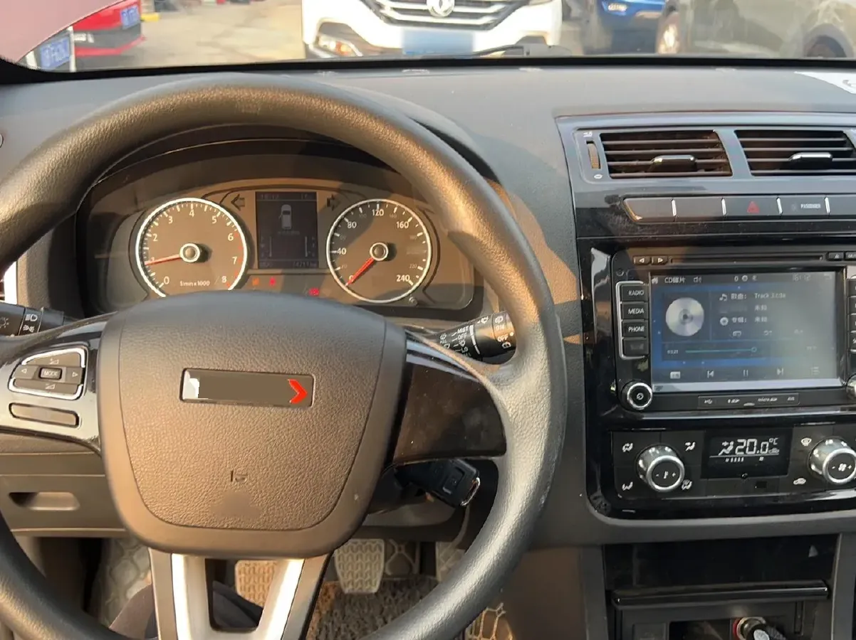 2016 Yema T70 1.8L 136HP L4 5MT,autocango,china used car exporter,china ev exporter,chinese used car exporter,chinese used ev exporter