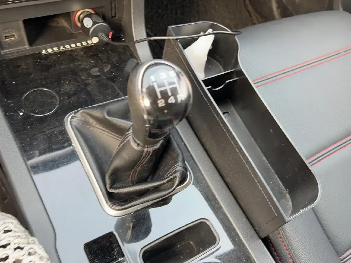 2016 Yema T70 1.8L 136HP L4 5MT,autocango,china used car exporter,china ev exporter,chinese used car exporter,chinese used ev exporter