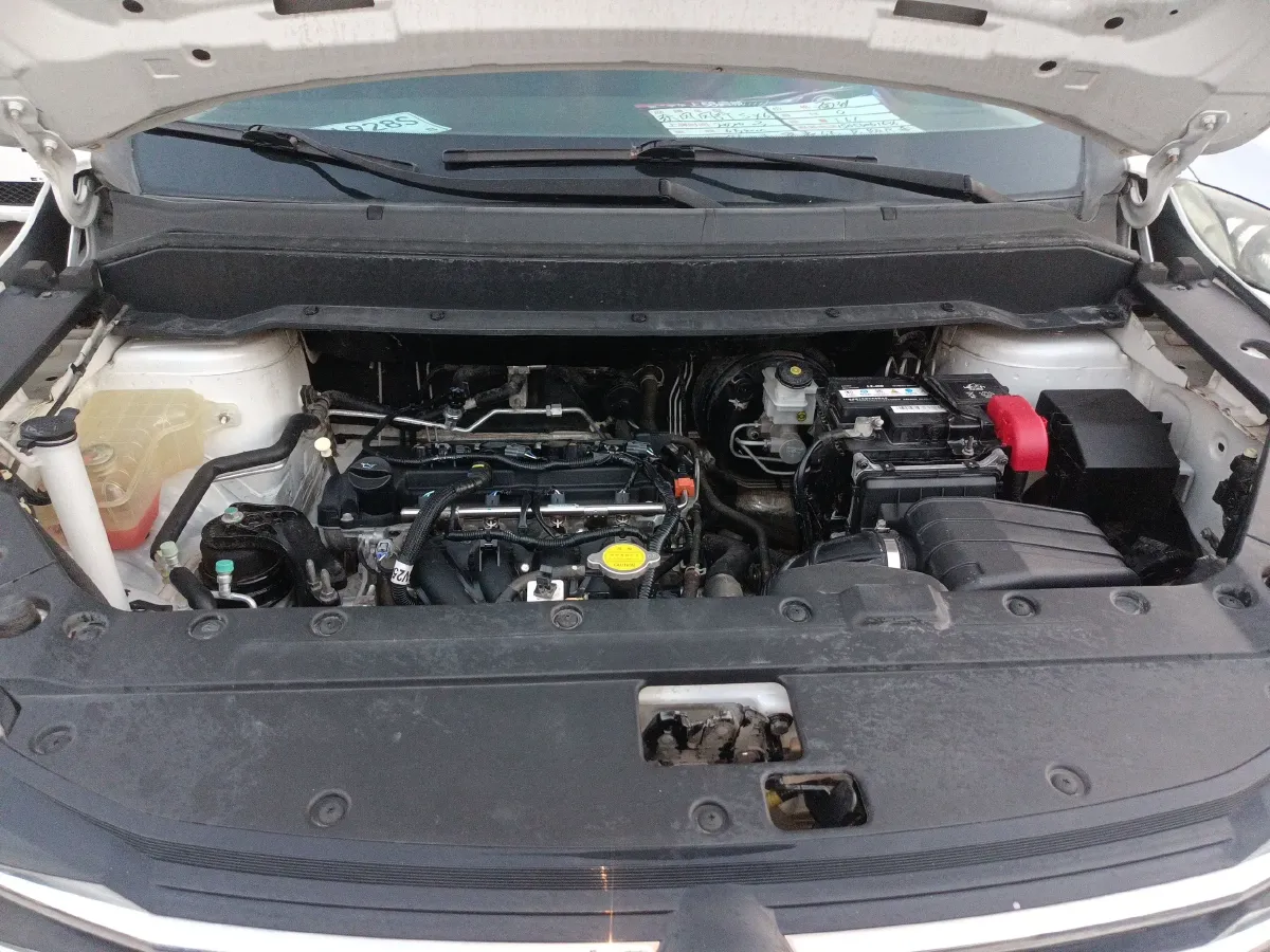 2019 DongFeng Forthing SX6 1.6L 122HP L4 5MT,autocango,china used car exporter,china ev exporter,chinese used car exporter,chinese used ev exporter