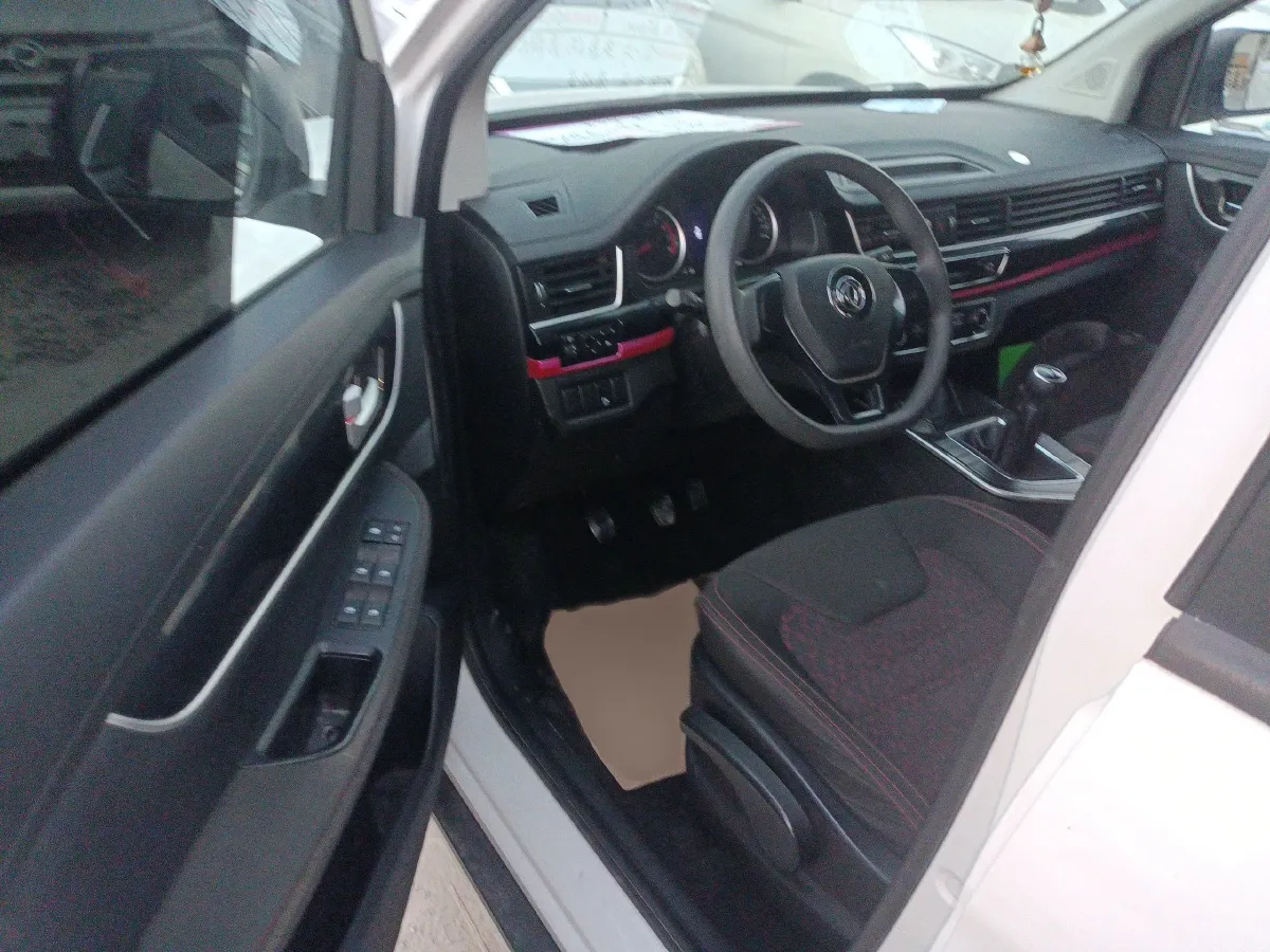 2019 DongFeng Forthing SX6 1.6L 122HP L4 5MT,autocango,china used car exporter,china ev exporter,chinese used car exporter,chinese used ev exporter