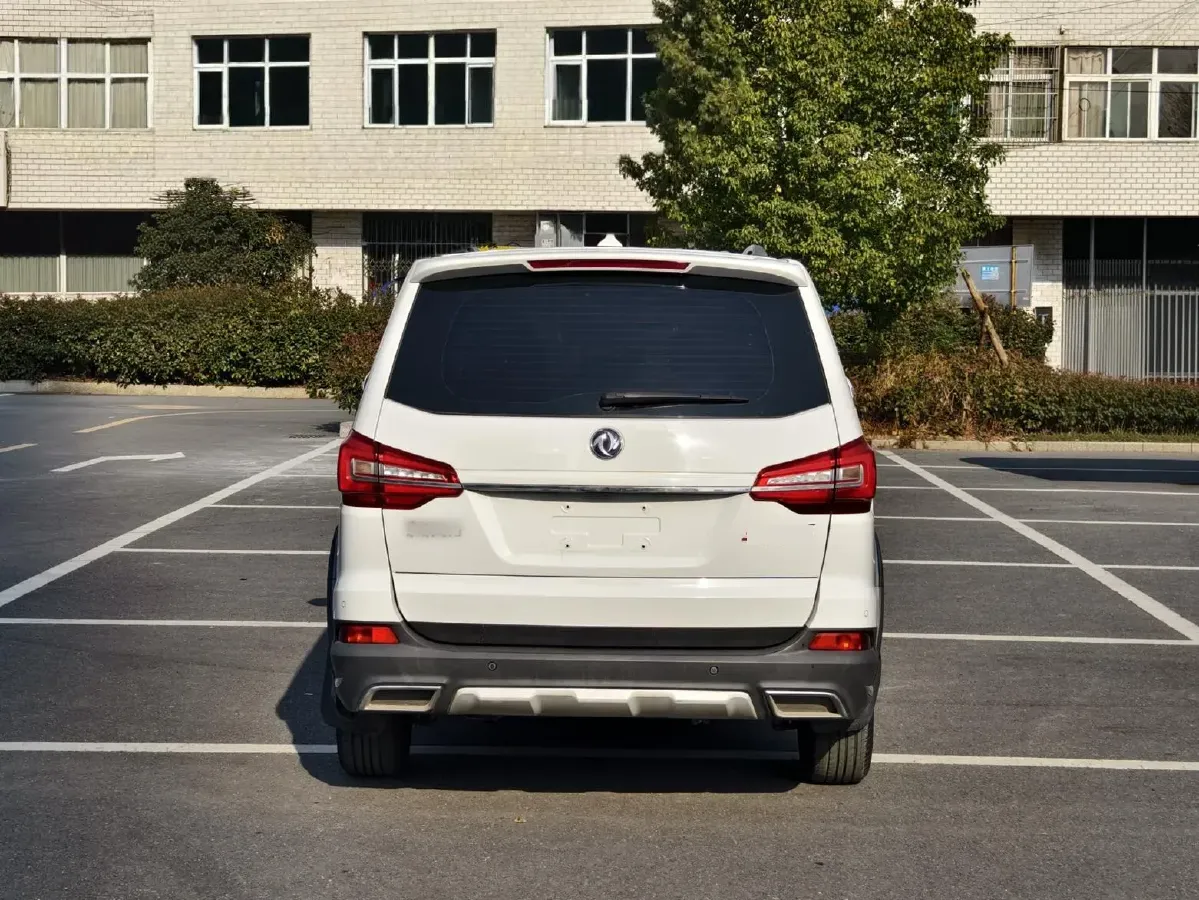 2019 DongFeng Forthing SX6 1.6L 122HP L4 5MT,autocango,china used car exporter,china ev exporter,chinese used car exporter,chinese used ev exporter