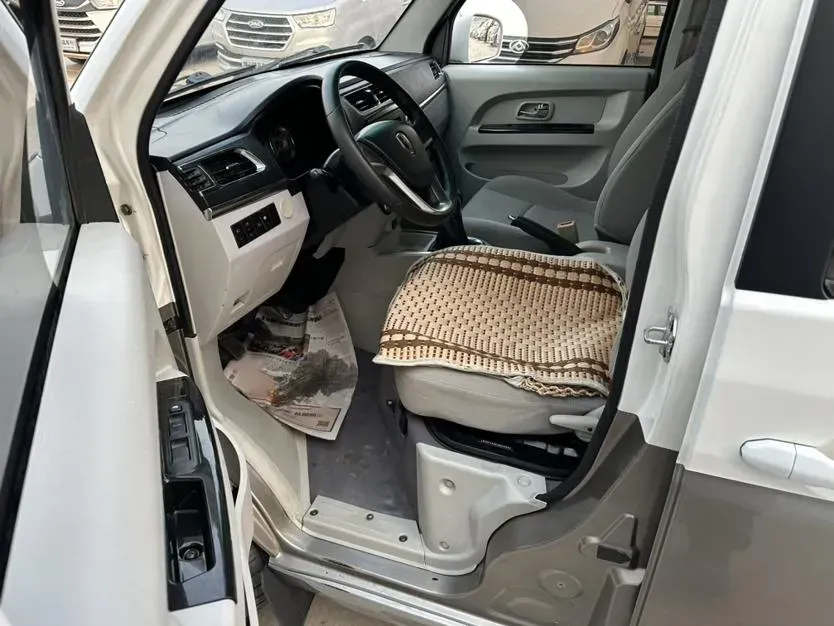 2018 JinBei New Sea Lion X30L 1.5L 109HP L4 5MT,autocango,china used car exporter,china ev exporter,chinese used car exporter,chinese used ev exporter