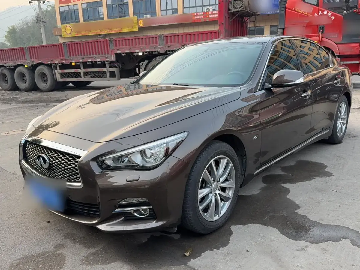 2015 Infiniti Q50L 2.0T 211HP L4 7AT