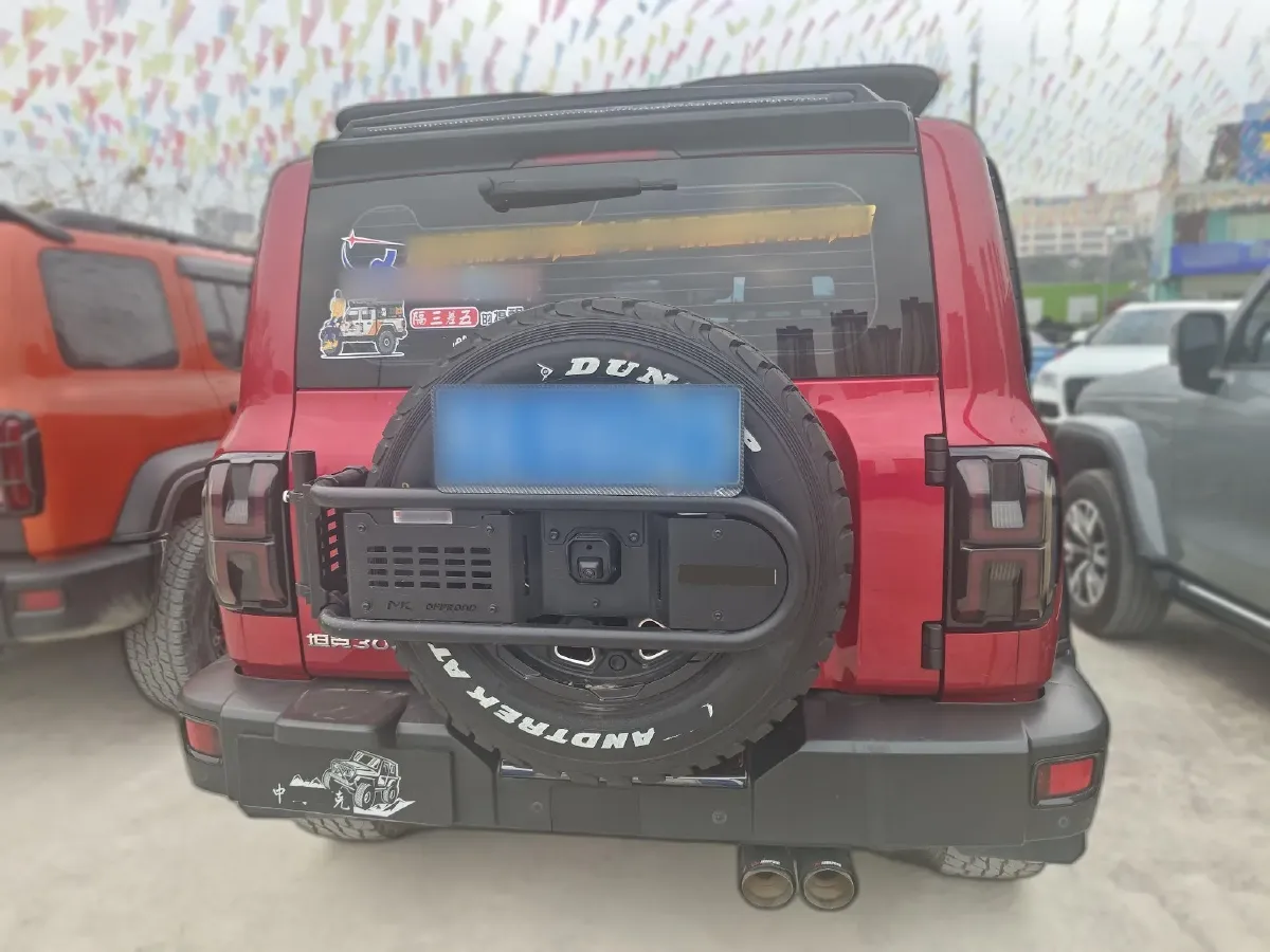 2021 Tank 300 2.0T 227HP L4 8AT,autocango,china used car exporter,china ev exporter,chinese used car exporter,chinese used ev exporter