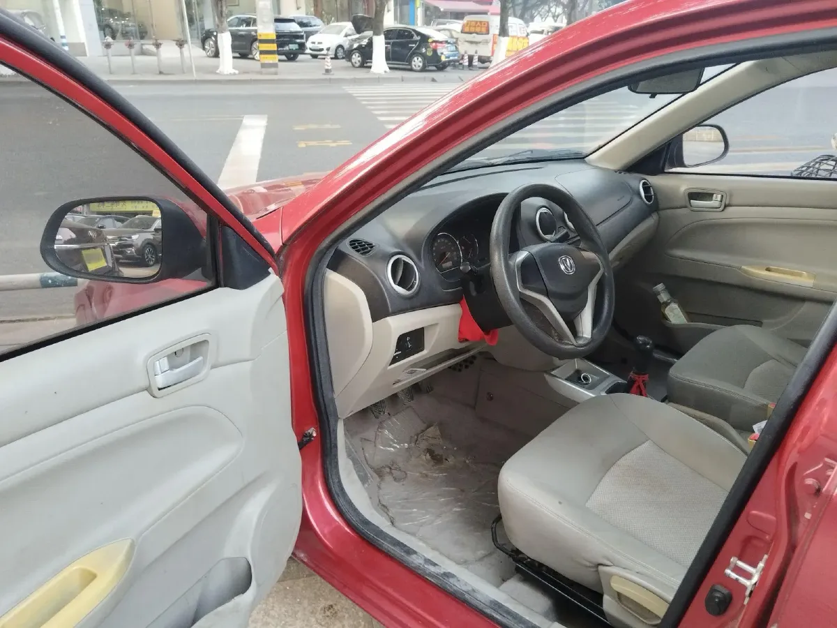 2012 ChangAn Alsvin V3 1.3L 94HP L4 5MT,autocango,china used car exporter,china ev exporter,chinese used car exporter,chinese used ev exporter