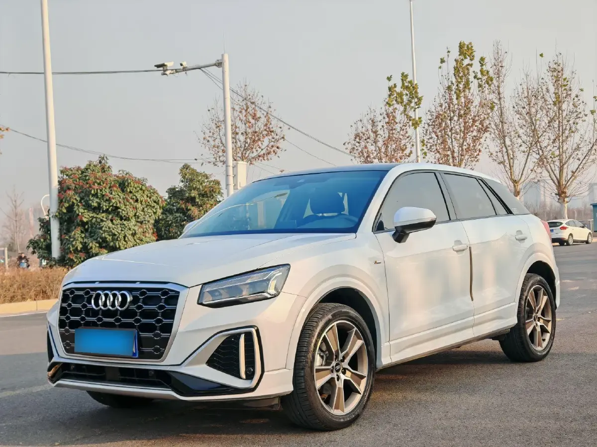 2022 Audi Q2L 1.4T 150HP L4 7DCT
