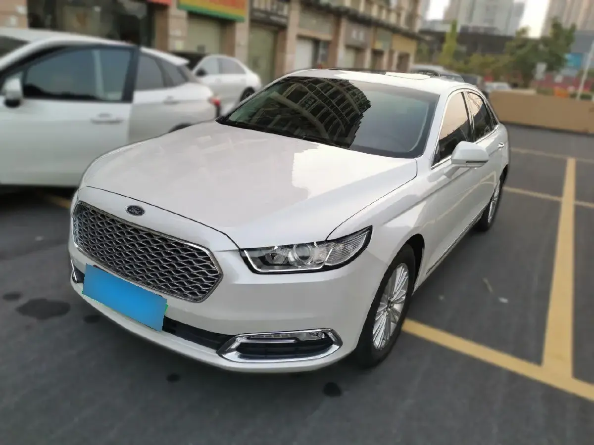 2015 Ford Taurus 2.0T 245HP L4 6AT