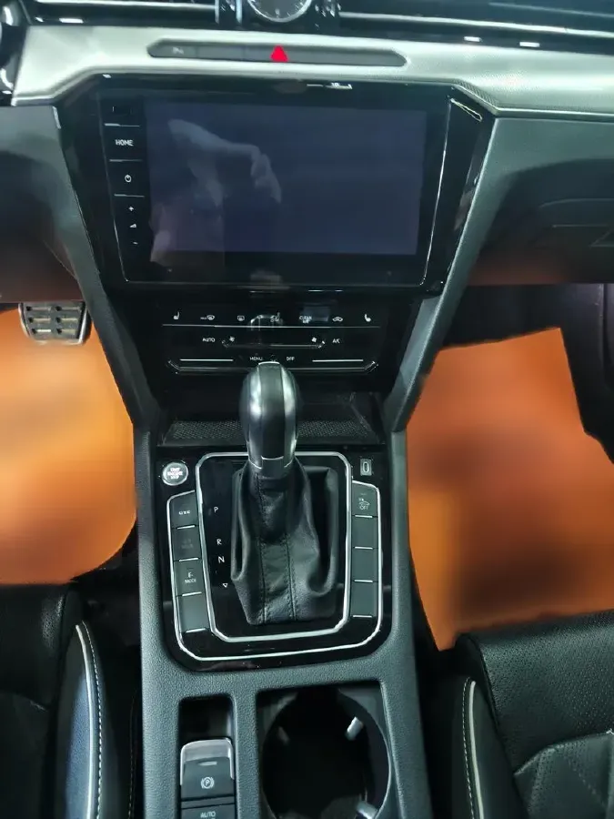 2022 Volkswagen Magotan GTE 1.4T 150HP L4 6DCT PHEV 13KWH,autocango,china used car exporter,china ev exporter,chinese used car exporter,chinese used ev exporter