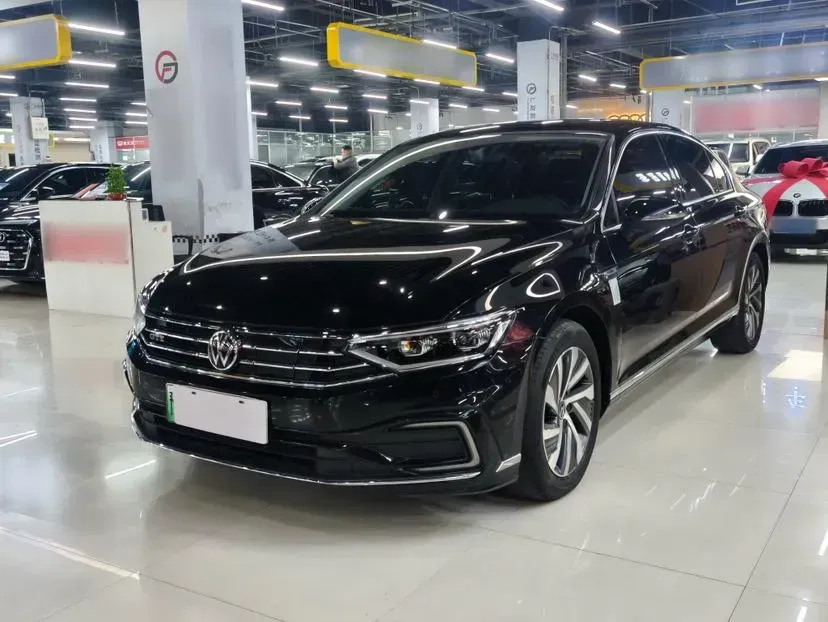 2022 Volkswagen Magotan GTE 1.4T 150HP L4 6DCT PHEV 13KWH,autocango,china used car exporter,china ev exporter,chinese used car exporter,chinese used ev exporter