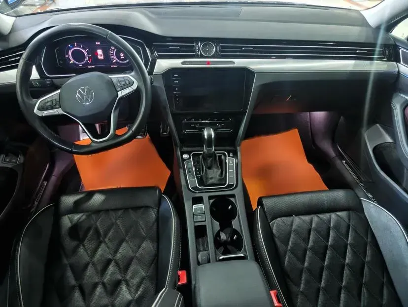 2022 Volkswagen Magotan GTE 1.4T 150HP L4 6DCT PHEV 13KWH,autocango,china used car exporter,china ev exporter,chinese used car exporter,chinese used ev exporter