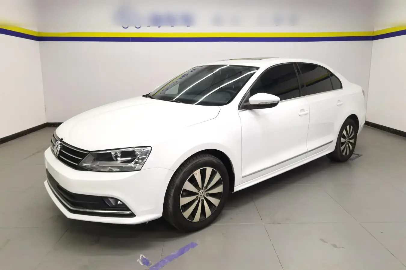 2018 Volkswagen Sagitar 1.6L 110HP L4 6AT