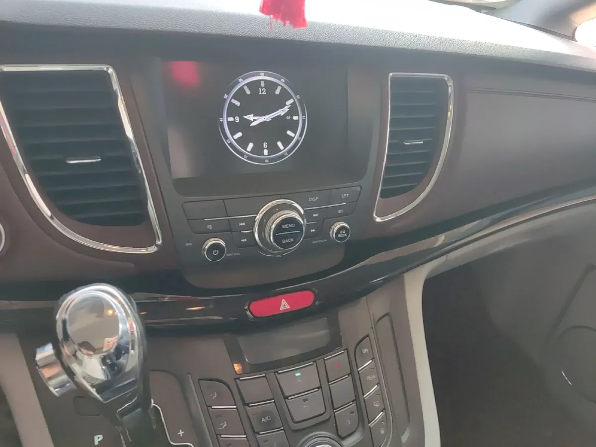 2016 JAC Refine M5 2.0T 177HP L4 5AT,autocango,china used car exporter,china ev exporter,chinese used car exporter,chinese used ev exporter