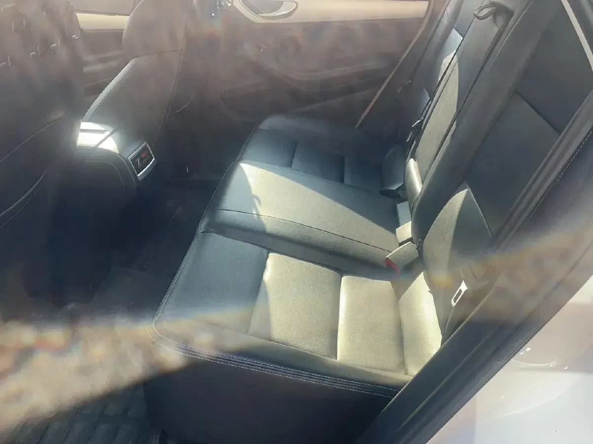 2016 Zotye SR7 1.5T 150HP L4 CVT,autocango,china used car exporter,china ev exporter,chinese used car exporter,chinese used ev exporter