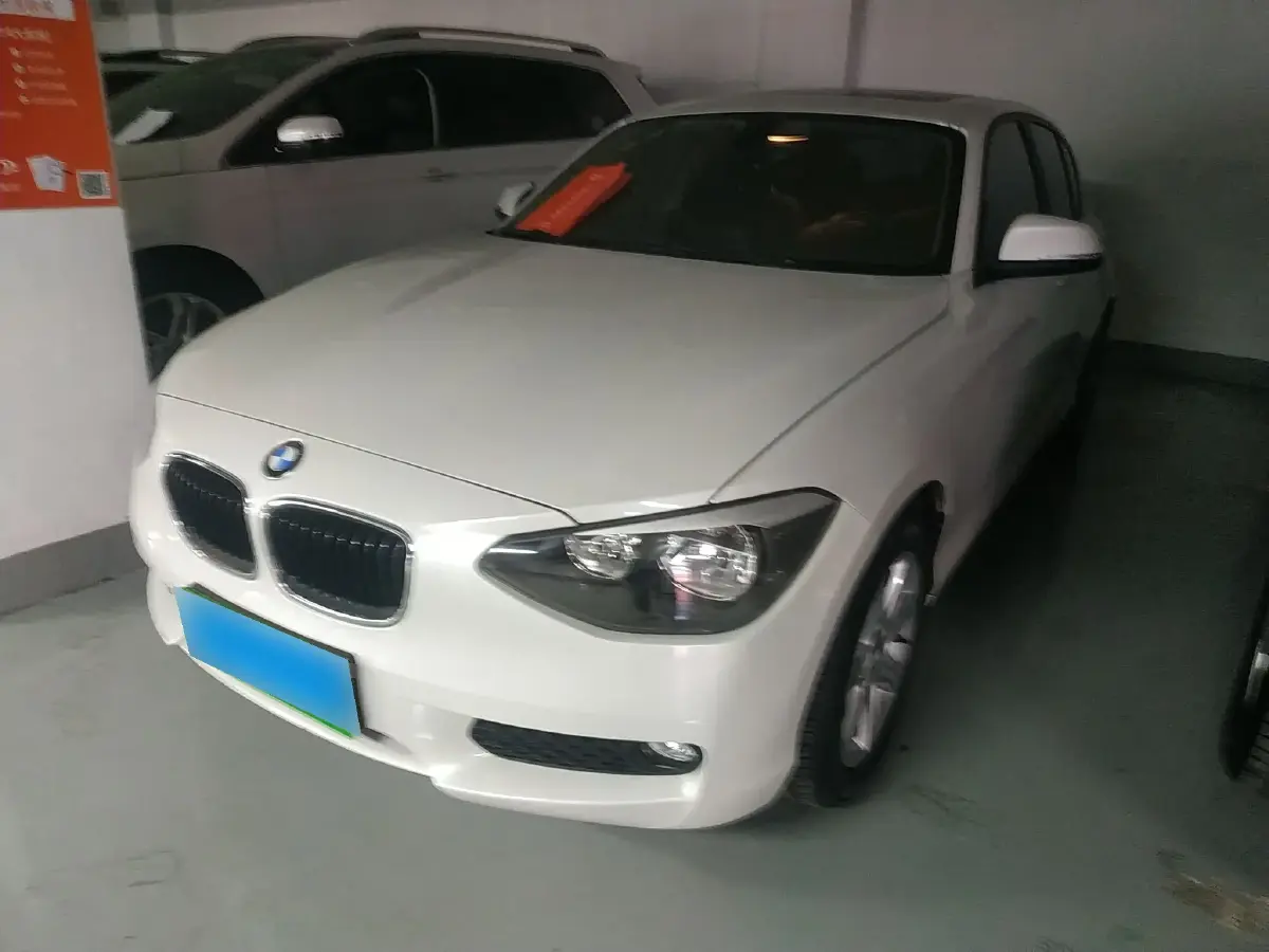 2013 BMW 1 Series 1.6T 136HP L4 8AT