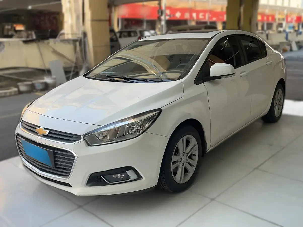 2015 Chevrolet Cruze 1.5L 114HP L4 5MT