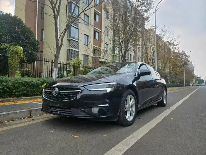 2020 Buick Regal 1.5T 169HP L4 9AT