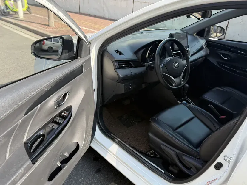 2020 Toyota Yaris L 1.5L 110HP L4 CVT,autocango,china used car exporter,china ev exporter,chinese used car exporter,chinese used ev exporter