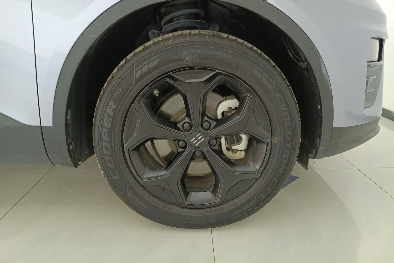 2021 Enovate ME5 Range Extended 98HP REEV 30.6KWH,autocango,china used car exporter,china ev exporter,chinese used car exporter,chinese used ev exporter