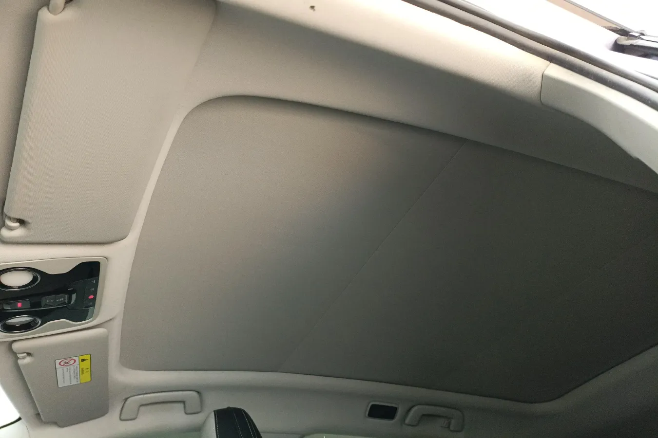 2021 Enovate ME5 Range Extended 98HP REEV 30.6KWH,autocango,china used car exporter,china ev exporter,chinese used car exporter,chinese used ev exporter