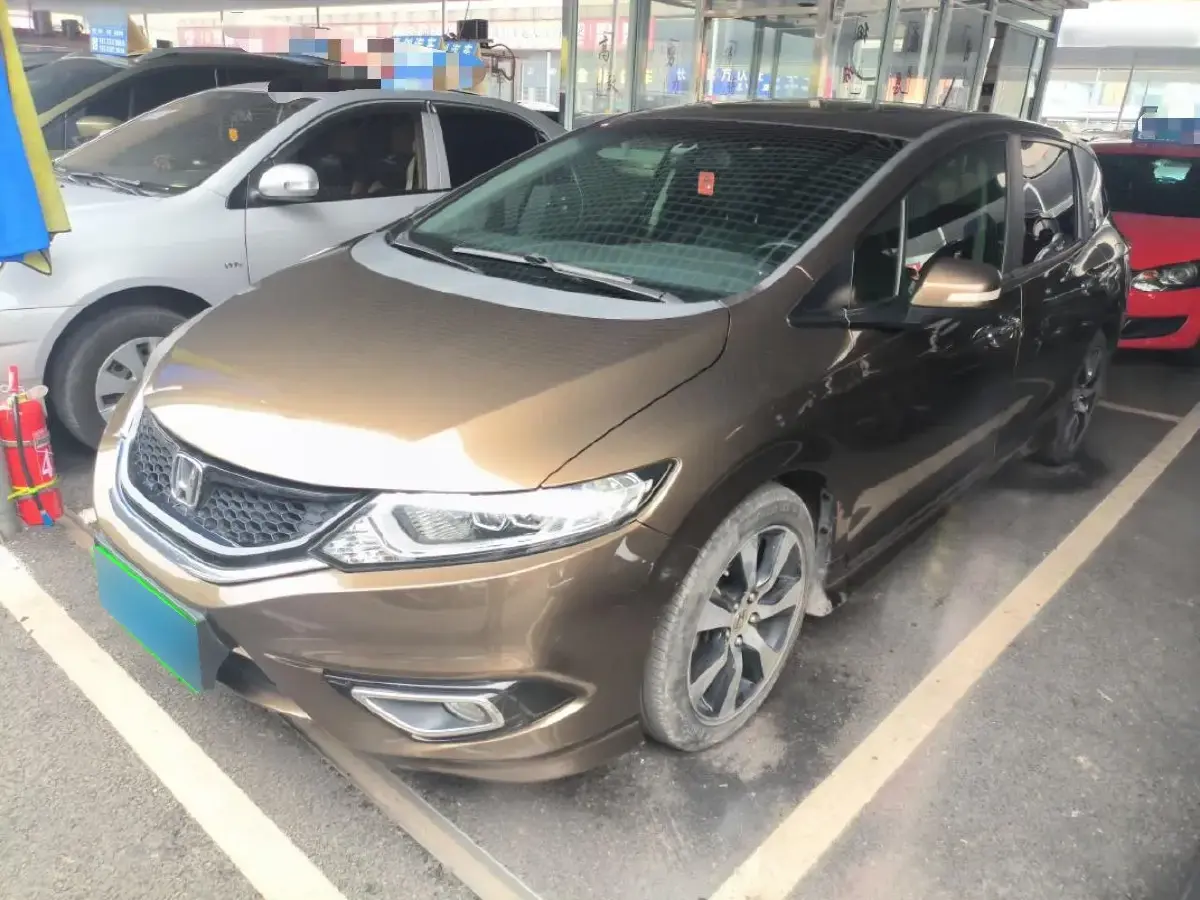 2013 Honda Jade 1.8L 141HP L4 CVT