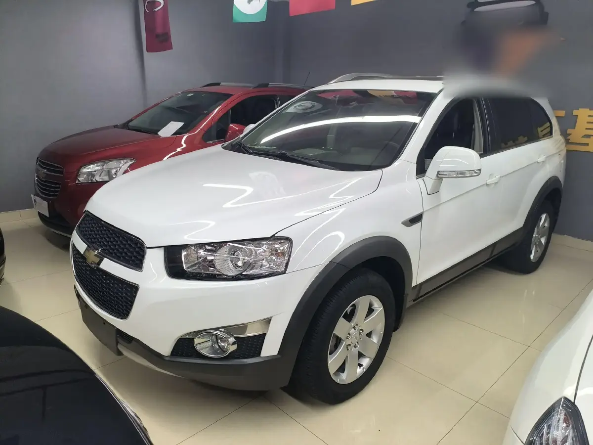 2012 Chevrolet Captiva 2.4L 167HP L4 6AT