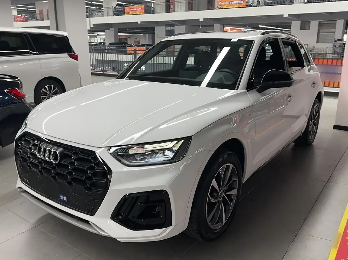 2023 Audi Q5L 2.0T 190HP L4 7DCT