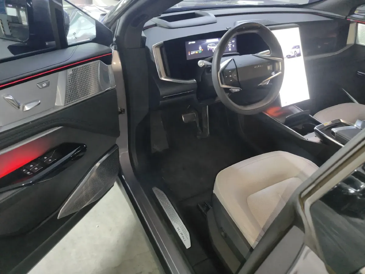 2023 HiPhi Y BEV 76.6KWH,autocango,china used car exporter,china ev exporter,chinese used car exporter,chinese used ev exporter