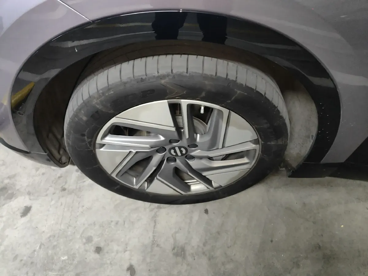 2023 HiPhi Y BEV 76.6KWH,autocango,china used car exporter,china ev exporter,chinese used car exporter,chinese used ev exporter