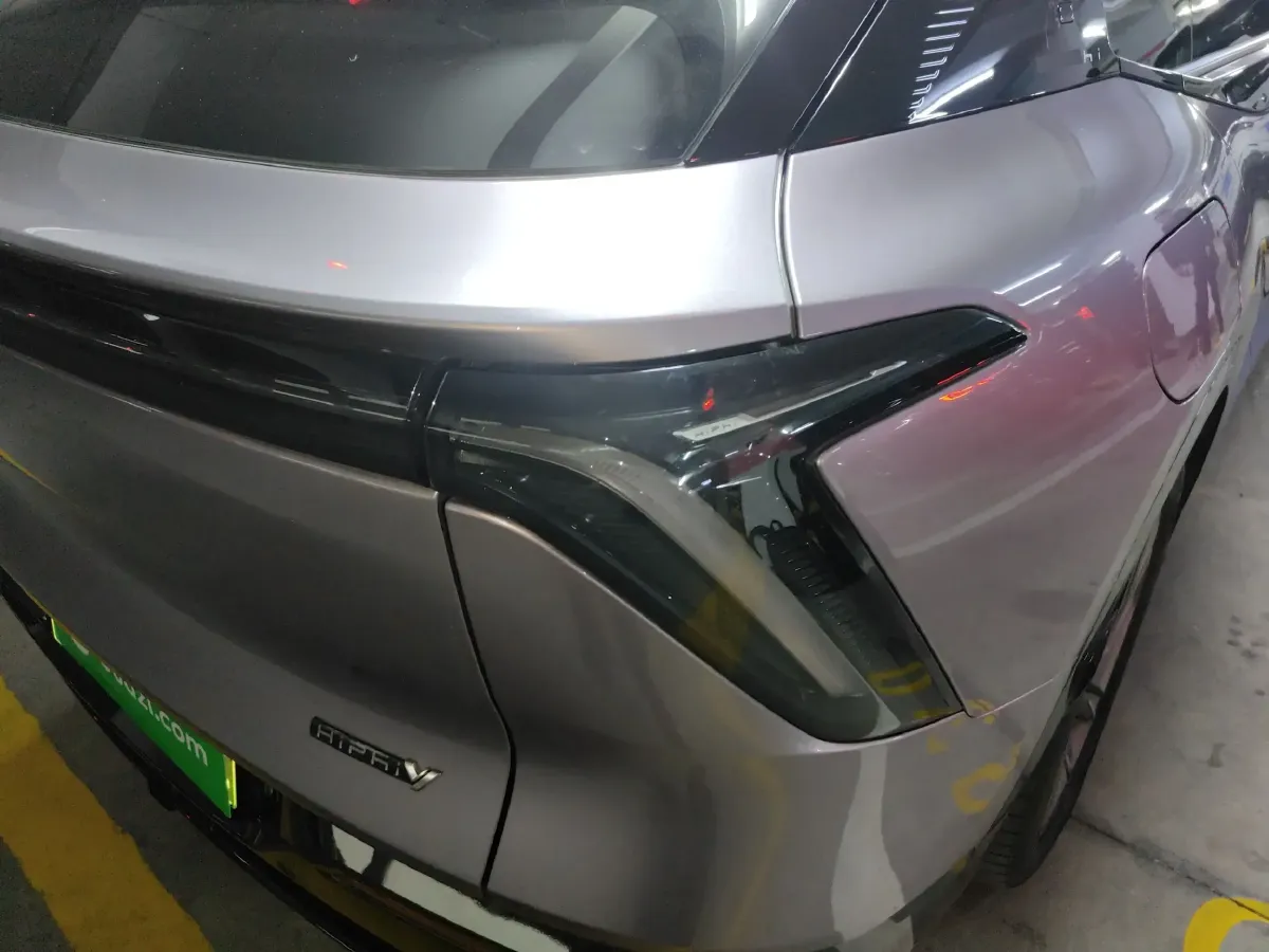 2023 HiPhi Y BEV 76.6KWH,autocango,china used car exporter,china ev exporter,chinese used car exporter,chinese used ev exporter