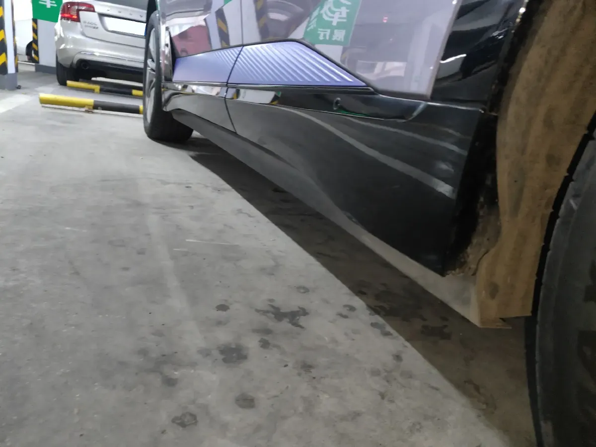 2023 HiPhi Y BEV 76.6KWH,autocango,china used car exporter,china ev exporter,chinese used car exporter,chinese used ev exporter