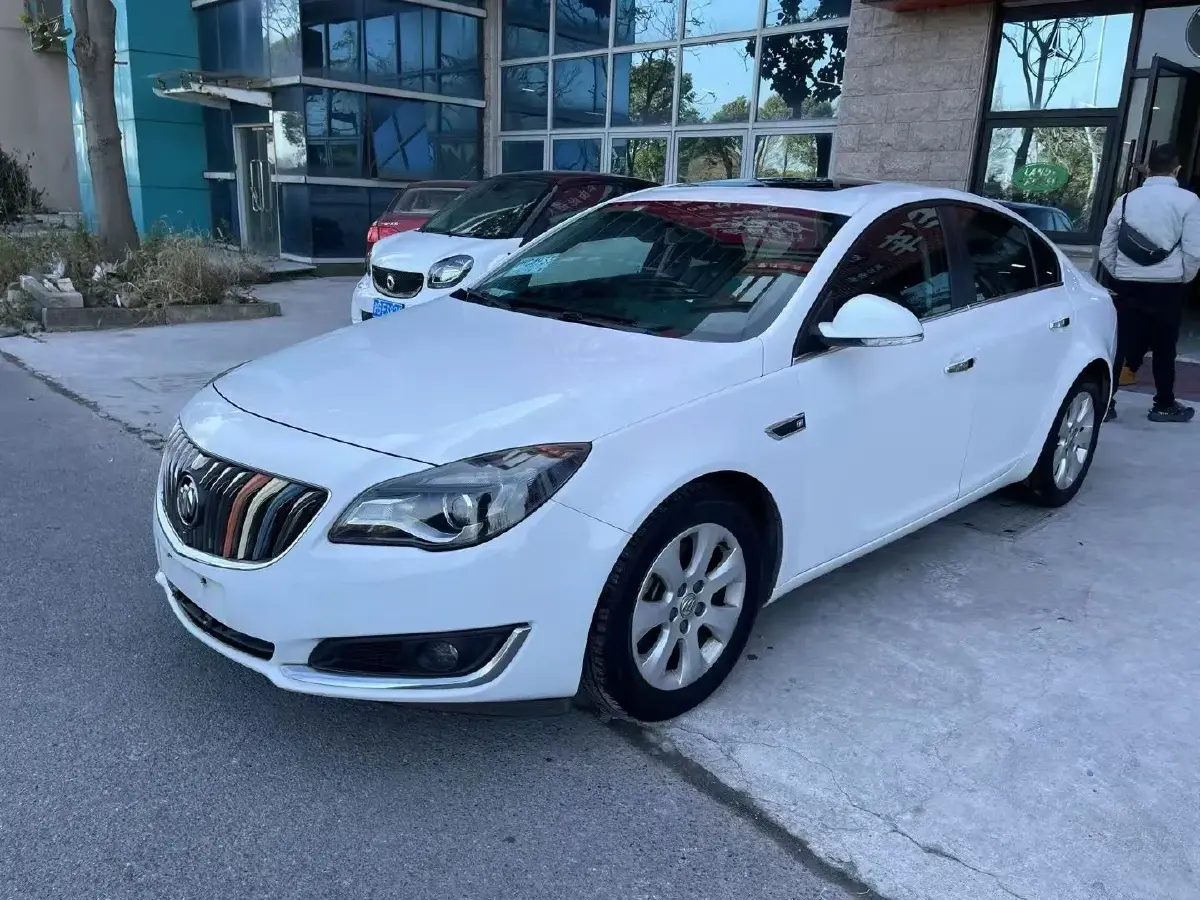 2015 Buick Regal 1.6T 184HP L4 6AT