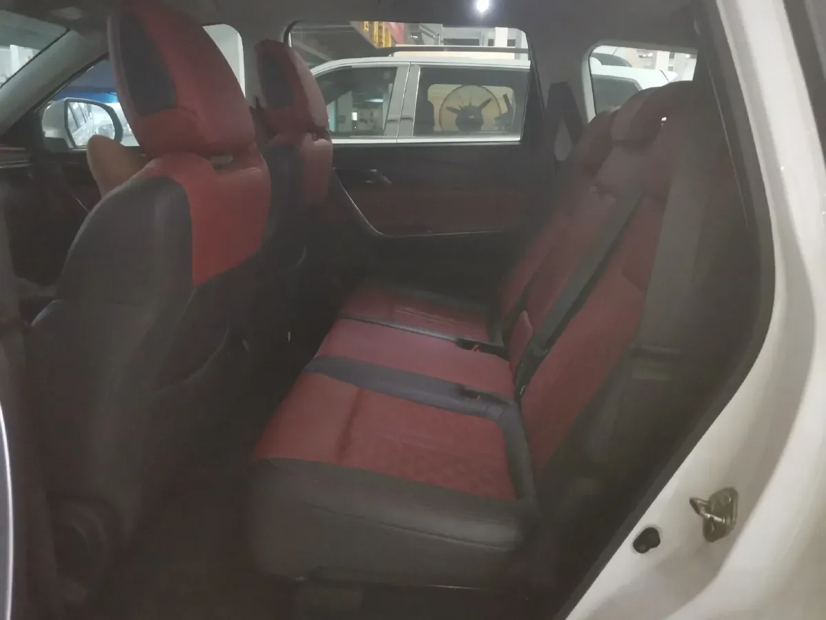 2020 DongFeng Forthing T5L 1.5T 156HP L4 6AT,autocango,china used car exporter,china ev exporter,chinese used car exporter,chinese used ev exporter