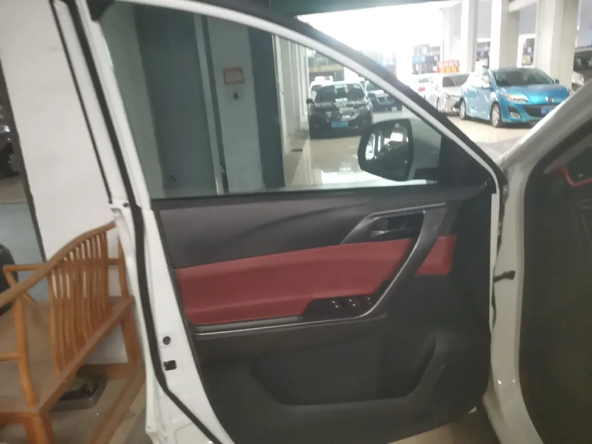 2020 DongFeng Forthing T5L 1.5T 156HP L4 6AT,autocango,china used car exporter,china ev exporter,chinese used car exporter,chinese used ev exporter