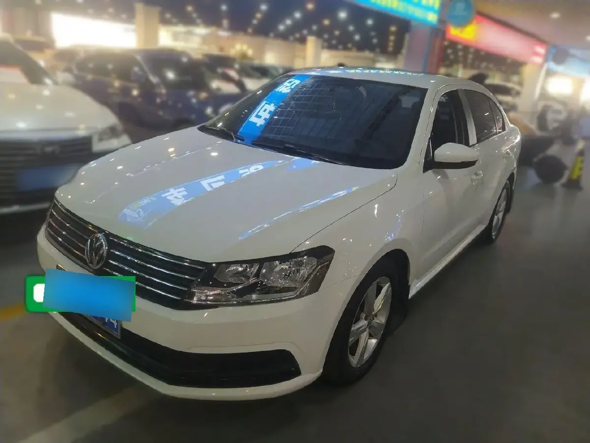 2017 Volkswagen Lavida 1.6L 110HP L4 6AT