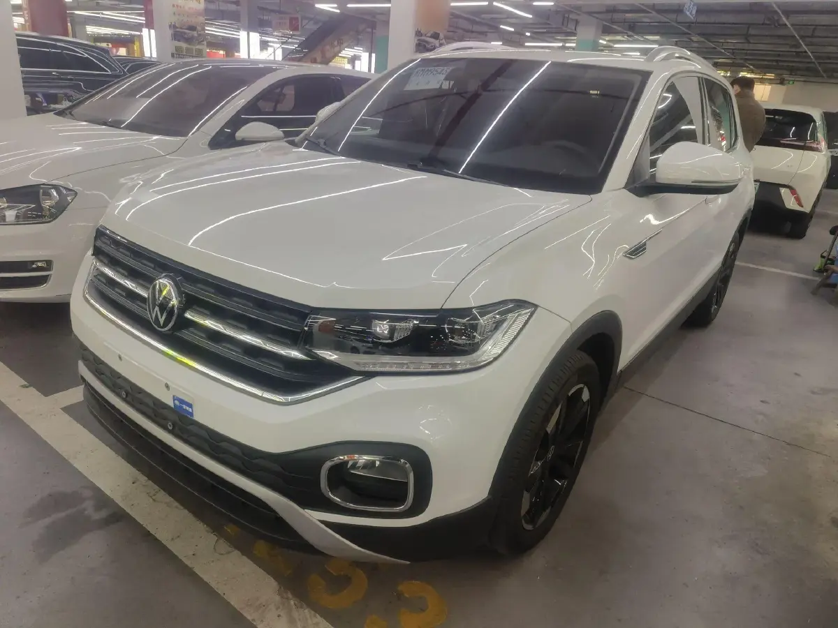 2020 Volkswagen Tacqua 1.5L 113HP L4 6AT